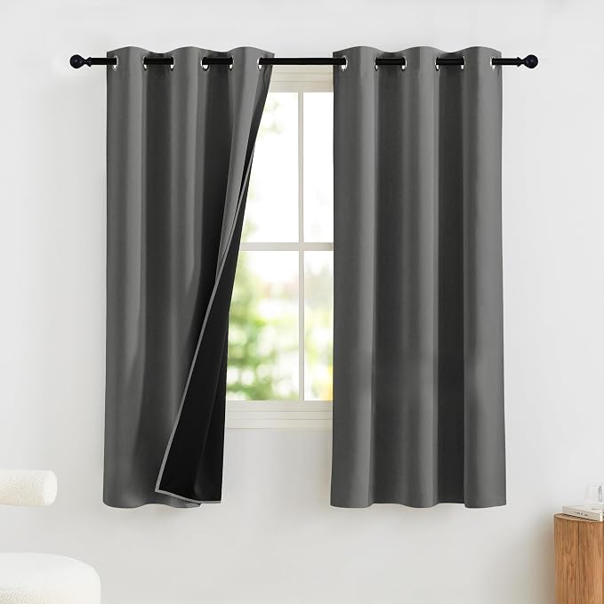 NICETOWN 100% Blackout Curtains by NICETOWN
