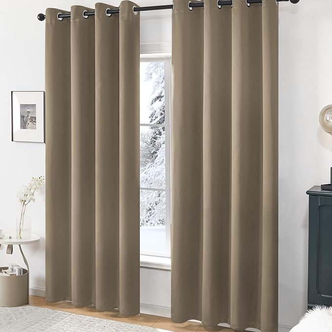 Deconovo 100% Blackout Curtains - Image 4