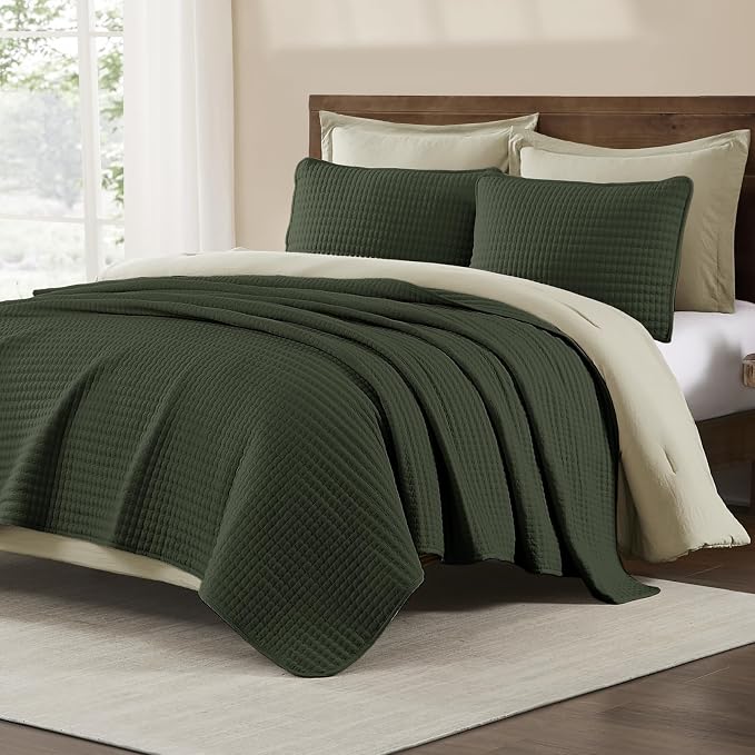 King Size Quilt-Lightweight Bedspreads Dark Green King Quilt Bedding Set | Soft - Image 2