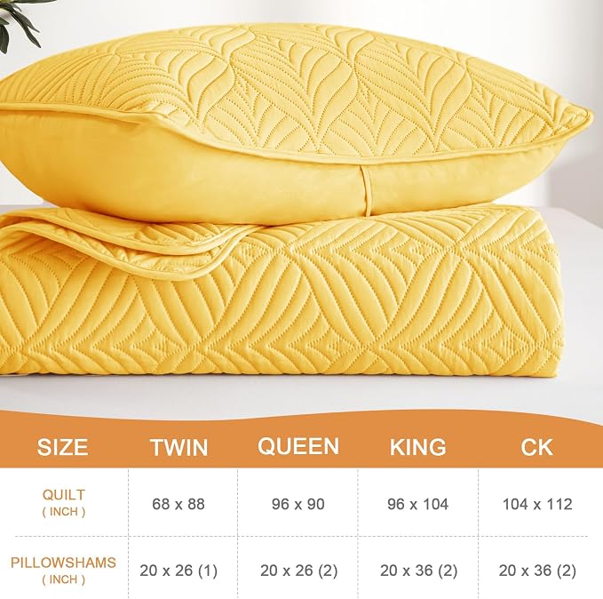 Whale Flotilla Extra Soft Queen Quilt Bedding Set, Lightweight Bedspreads | - Image 4