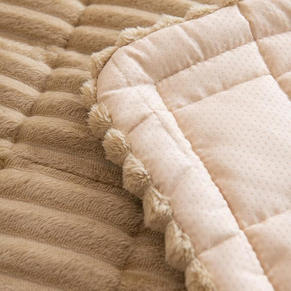 Non Slip Fuzzy Pet Couch Covers for Sofa, Washable Couch Cushion Covers for Large Dogs