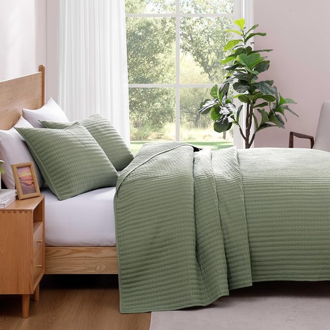 King Size Quilt-Lightweight Bedspreads Sage Green King Quilt Bedding Set | Soft - Image 4