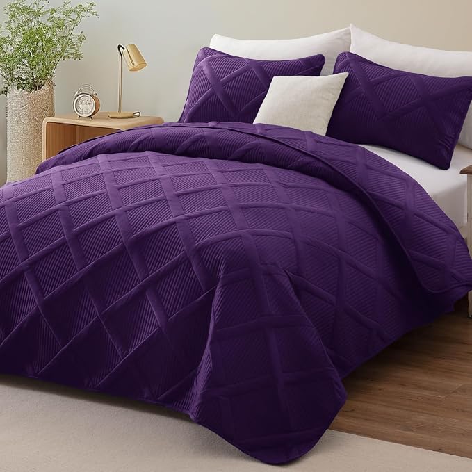 Exclusivo Mezcla Twin Size Quilt Set, Deep Purple | Soft Bedspreads - Image 2