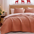 Queen Quilt-Lightweight Bedspreads Queen Size Quilt Bedding Set | Soft Coverlet by WRENSONGE