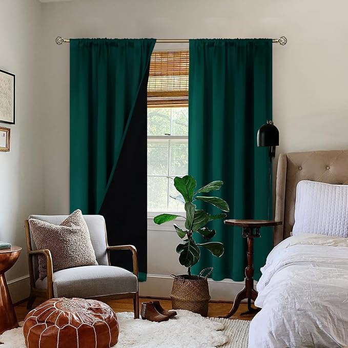 BGment Christmas Green 100% Blackout Curtains - Image 2