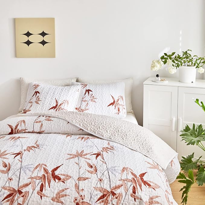 Botanical Quilt Set 3 Piece Full/Queen, Burnt Orange Leaves on White Design - Image 3