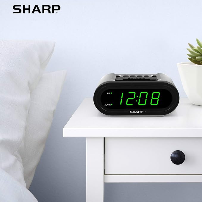 Sharp AccuSet Self-Setting Alarm Clock - Image 8