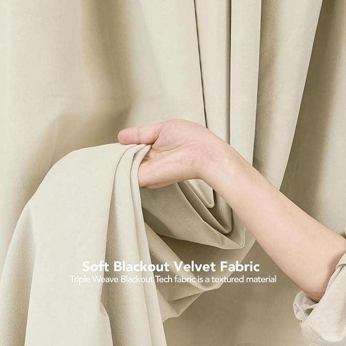 Deconovo 100% Blackout Curtains - Image 3