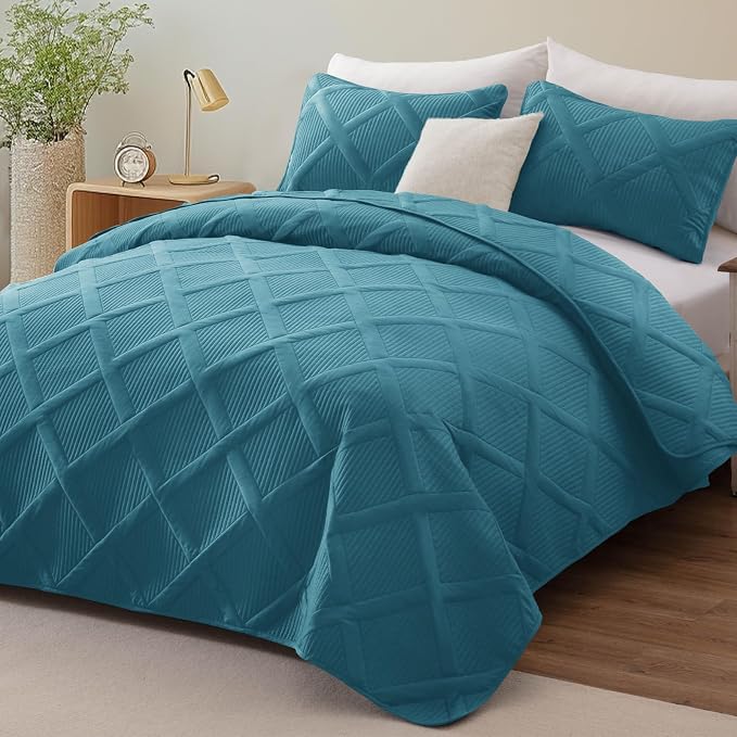 Exclusivo Mezcla Twin Size Quilt Set, Teal | Soft Bedspreads - Image 2