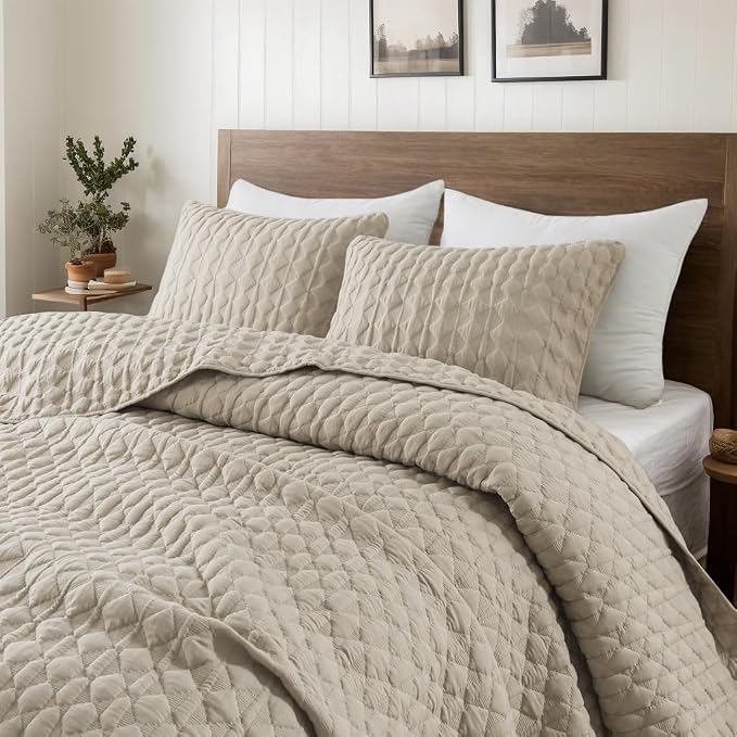 WDCOZY Beige Quilt Twin Size Bedding Sets by WDCOZY