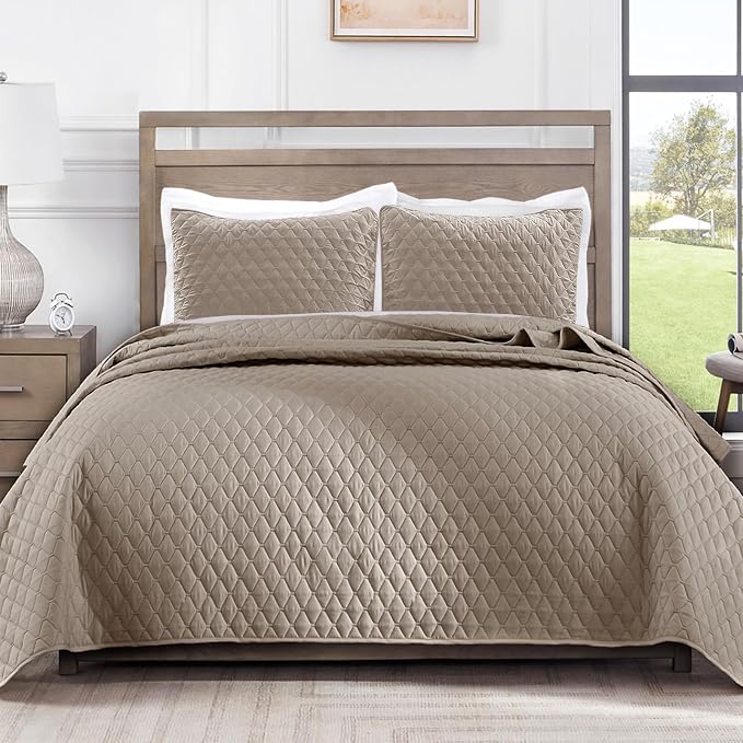 Exclusivo Mezcla Reversible Full Queen Quilt Bedding Set, Taupe | Lightweight by ExclusivoMezcla