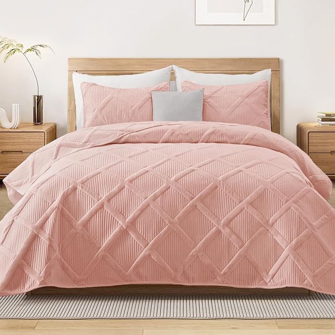 Exclusivo Mezcla Quilt King Size, Blush Pink | Soft Bedspreads by ExclusivoMezcla