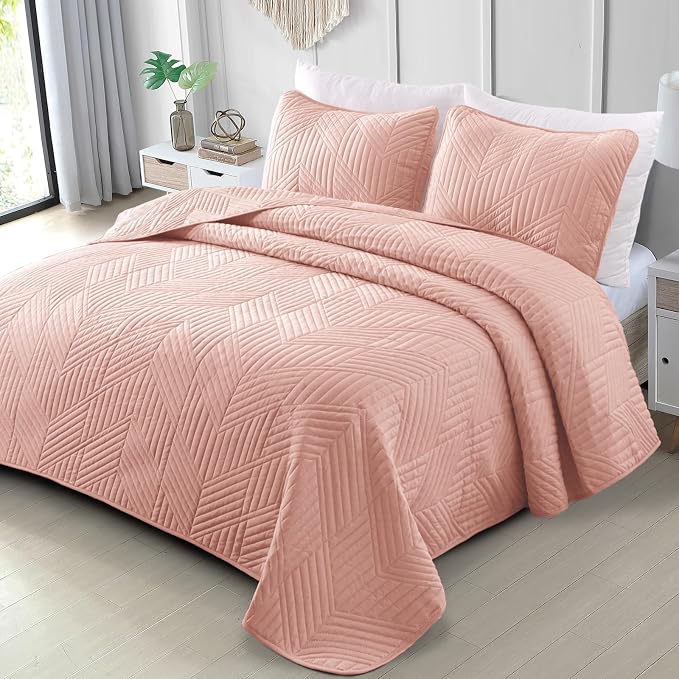 Exclusivo Mezcla California King Quilt Bedding Set, Blush Pink | Lightweight by ExclusivoMezcla
