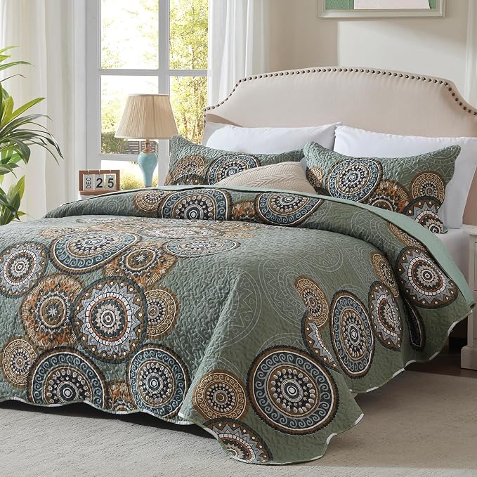 3-Piece Full Queen Size Olive Green Quilt Set Lightweight Oversized Bedspread by LEAONME