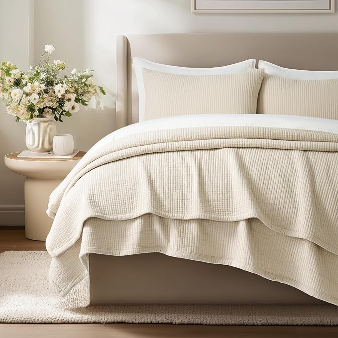 EVERGRACEHOME Cotton Gauze Matelassé Coverlet, King Size, Soft Oat | Ultra Soft - Image 3