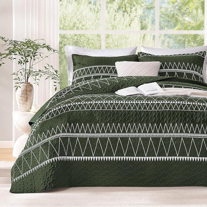 Green California King Quilt Set, 3 Pieces Boho Striped Bedspread | Soft - Image 2