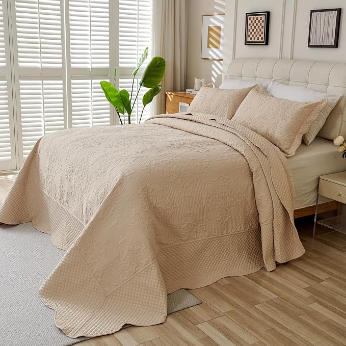 EVENHUG Oversized King Bedspreads California King Quilt Set - Image 6