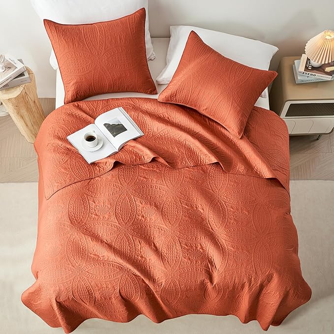 akkialla Twin Quilt Bedding Set, Burnt Orange Ultrasonic Quilt Set, Lightweight - Image 3