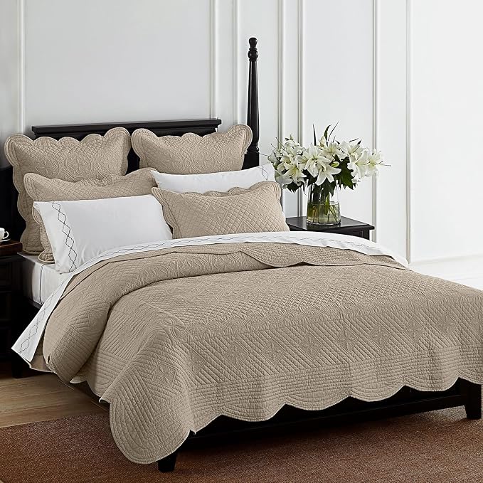 Calla Angel Sage Garden Luxury Pure Cotton Matelasse Quilt - Image 2