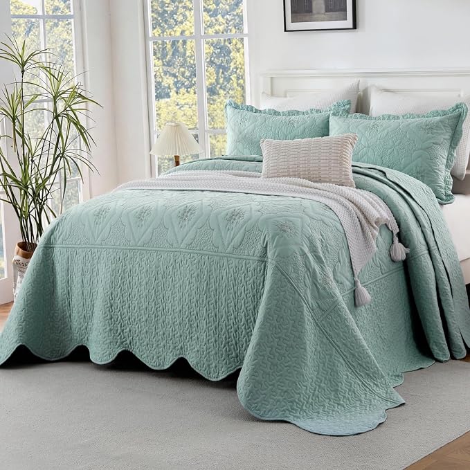 Cmfshape Oversized Floral Embroidery Quilt Set, 3 Pieces Super King Quilt - Image 3