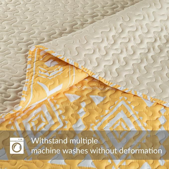 Whale Flotilla Reversible Yellow Print Quilt Twin Size - Image 6