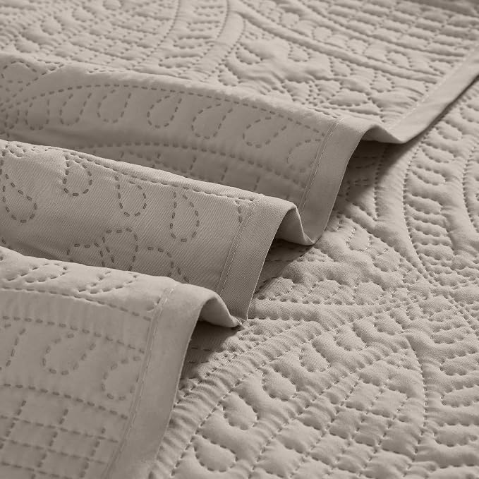 Mellanni Twin Bedspread Coverlet Set - Image 6