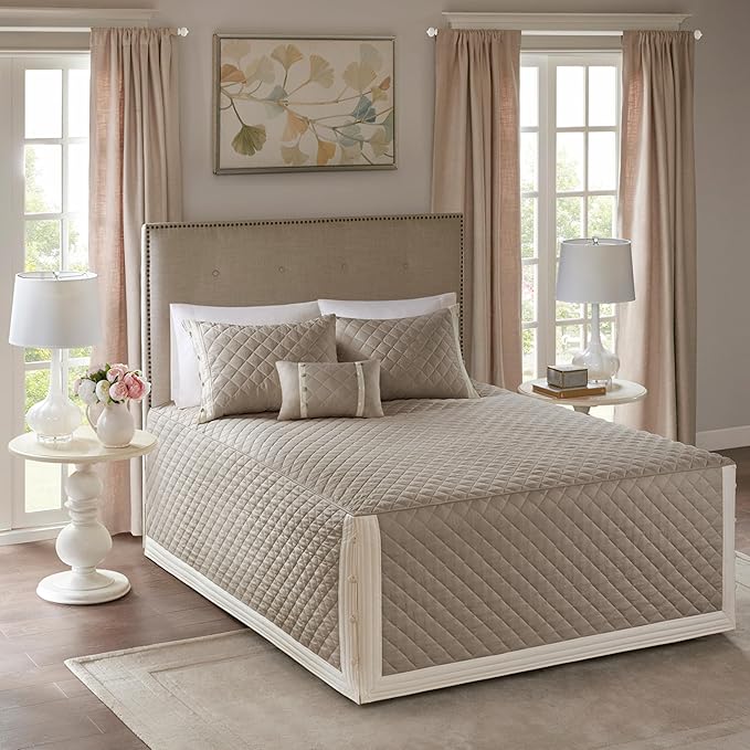 Madison Park Cotton Traditional Diamond Quilted Khaki King Quilt Set, Machine by MADISONPARK