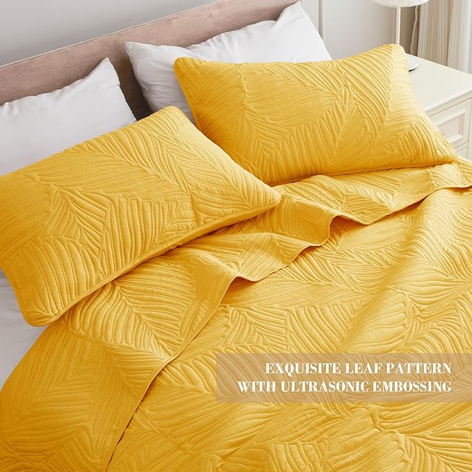 Exclusivo Mezcla 3-Piece Queen Quilt Bedding Set, Soft Microfiber Bedspread | - Image 3
