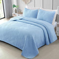 Exclusivo Mezcla California King Quilt Bedding Set, Light Blue | Lightweight by ExclusivoMezcla