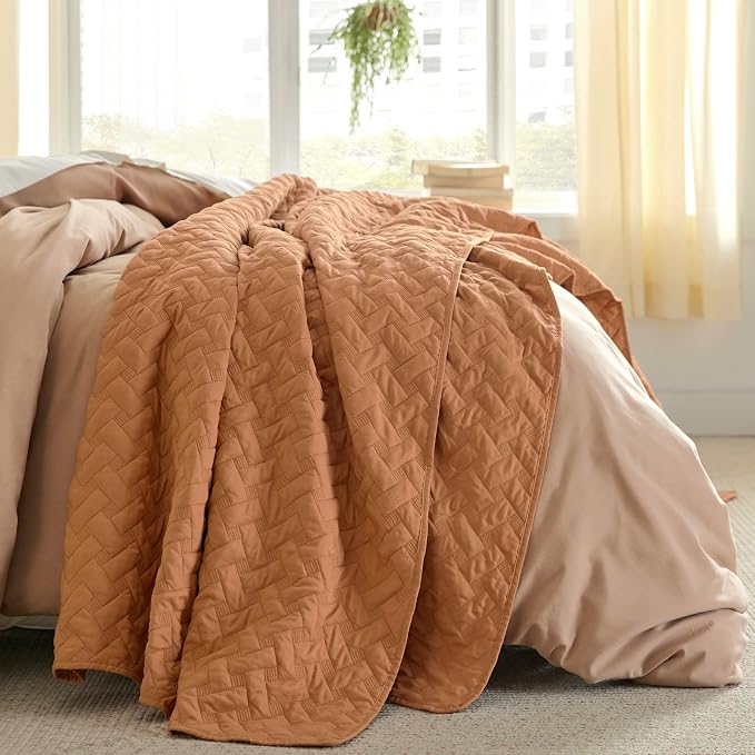 Bedsure Twin Size Quilt, Lightweight Comforter Set, Hazel Brown Bedspread | - Image 2