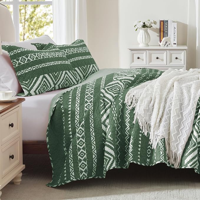 3 Pieces Full Queen Size Olive Green Quilt Set - Image 3