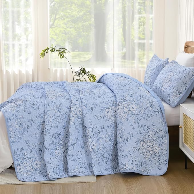 WONGS BEDDING Botanical King Quilt Bedding Set, Soft Blue Bedspread | Floral - Image 3