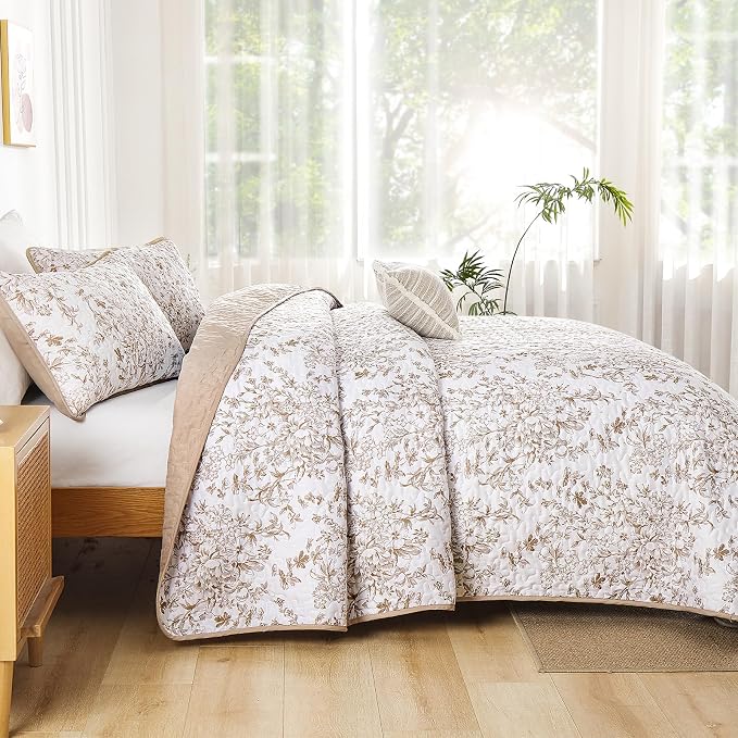 WONGS BEDDING Botanical King Quilt Bedding Set, 3 Pieces Bedspread, Microfiber - Image 3
