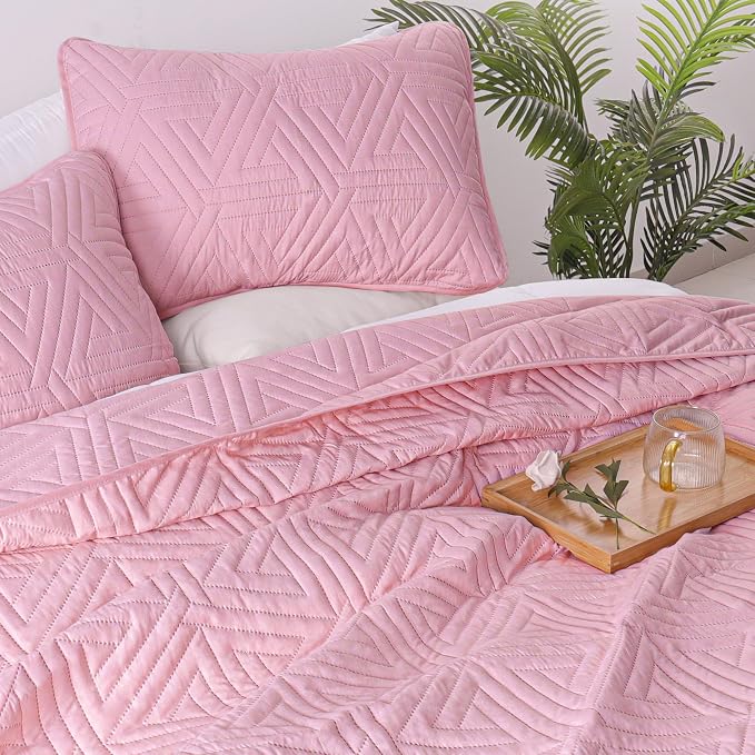 Whale Flotilla Soft Geometric Twin Quilt Set - Image 3