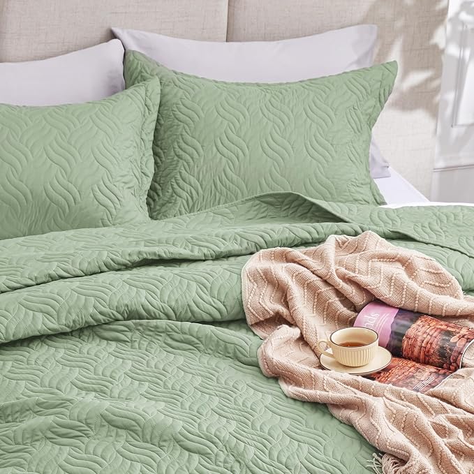 Love's cabin California King Size Quilt Bedding Set Sage Bedspread - Image 7