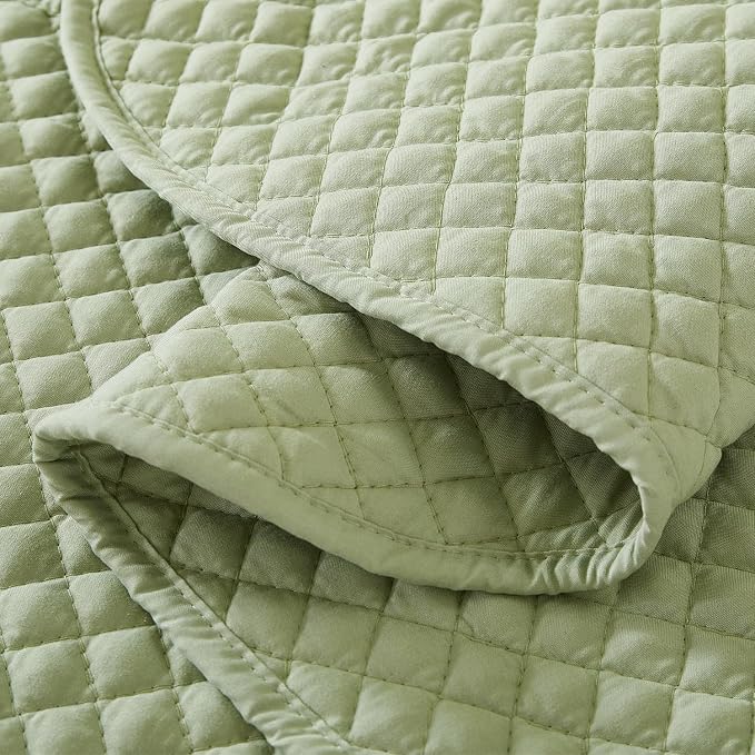 EVENHUG Oversized King Bedspreads California King Quilt Set - Image 6