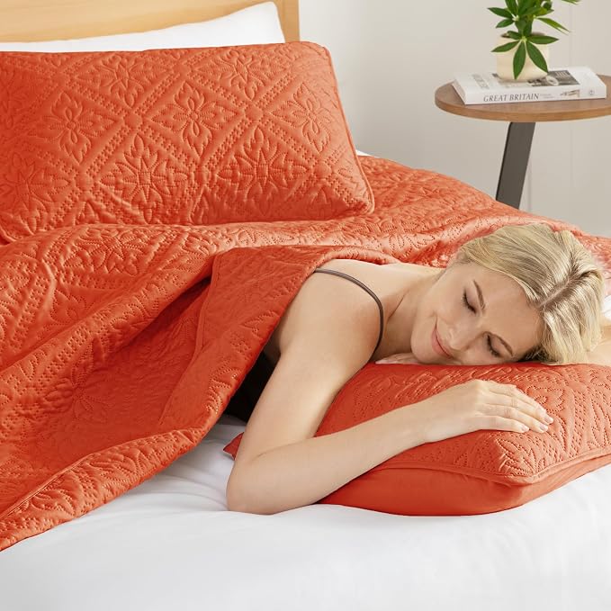 Exclusivo Mezcla Twin Quilt Set, All Season Bedding - Image 4