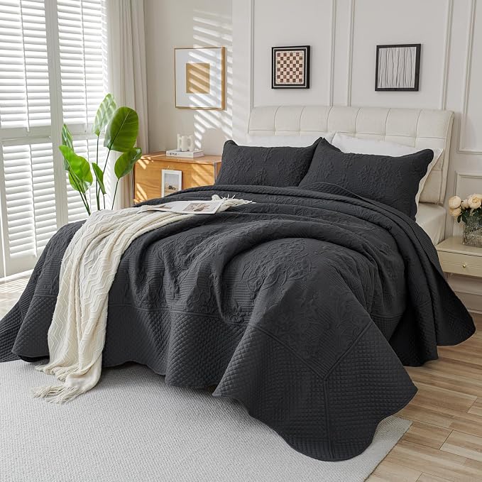 EVENHUG Oversized King Bedspreads California King Quilt Set - Image 5
