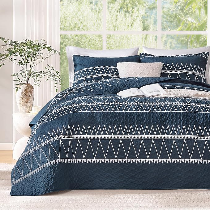 Navy Quilts Queen Size - Image 2