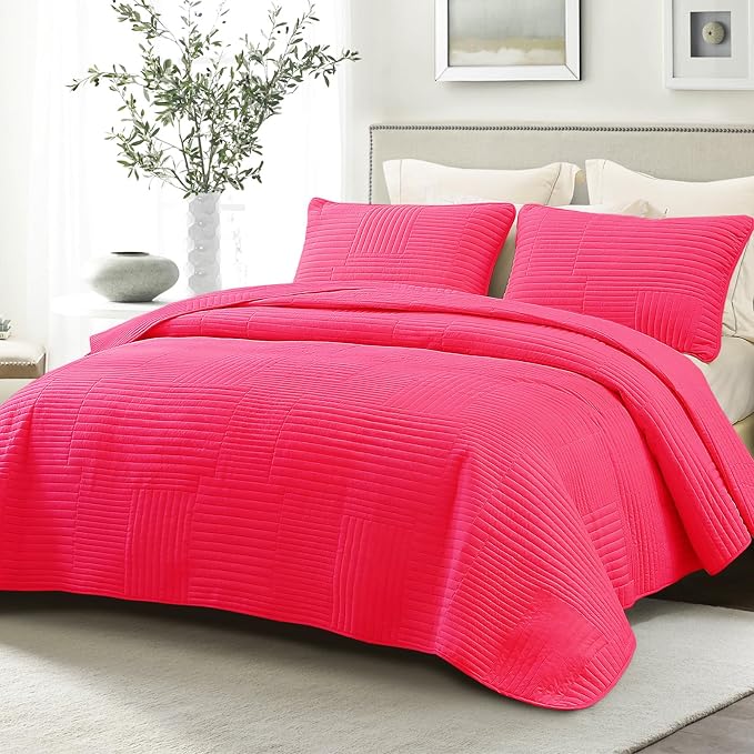 Whale Flotilla Ultra Soft Cal King Quilt Bedding Set, Lightweight by WHALEFLOTILLA