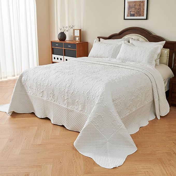 EVENHUG Oversized King Bedspreads California King Quilt Set - Image 7