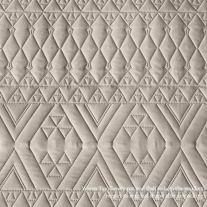 akkialla King/Cal King Quilt Set, Taupe Lightweight Microfiber Bedspread - Image 8