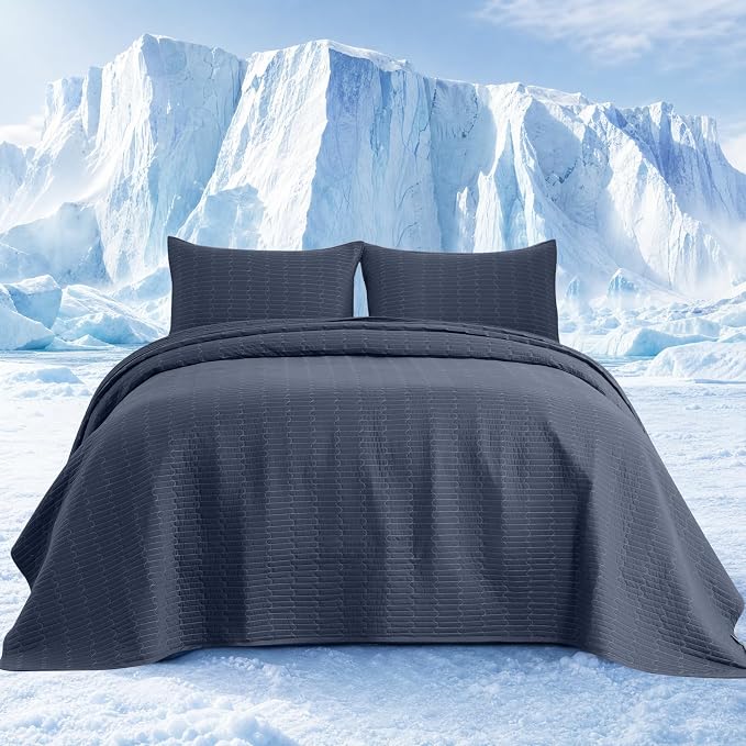 Cooling Quilt Bedspreads Queen Size by TQNSIE