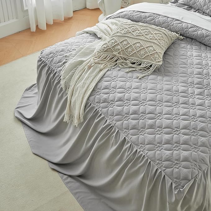 Ruffle Skirt Bedspread Set Flower Style - Image 6