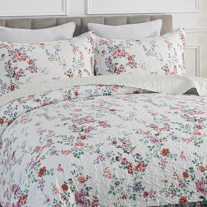 3-Piece Quilt Set Quilted Bedspread Lightweight Coverlet Set Garden Style - Image 3