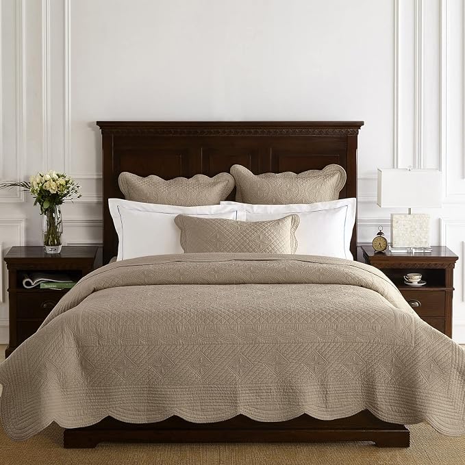 Calla Angel Sage Garden Luxury Pure Cotton Matelasse Quilt by Calla+Angel