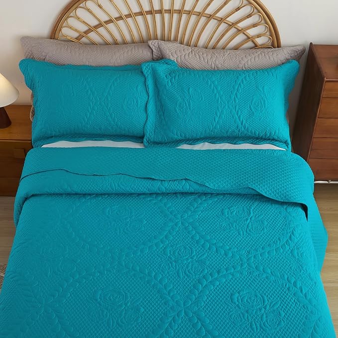 EVENHUG Oversized King Bedspreads California King Quilt Set - Image 8