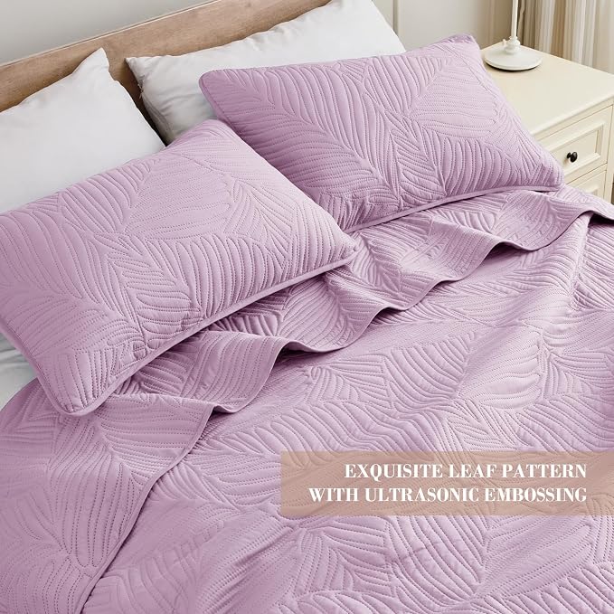 Exclusivo Mezcla 3-Piece King Quilt Bedding Set, Soft Microfiber Bedspreads | - Image 3