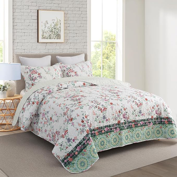 3-Piece Quilt Set Quilted Bedspread Lightweight Coverlet Set Garden Style - Image 2