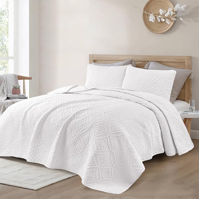 Exclusivo Mezcla Twin Quilt Set, All Season Bedding - Image 2